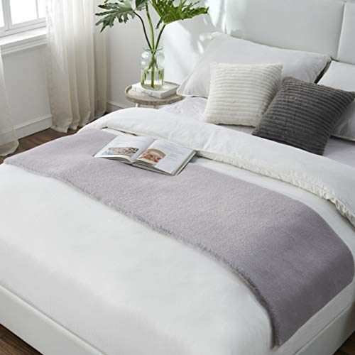 Teppich Wölkchen Fellteppich, Kunstfell Teppich Waschbar, Hasenfell Imitat, Kaninchenfell, Kurzfell - Tischläufer Fell, Fell Läufer Flur, Bettläufer - Grau - 50x150cm