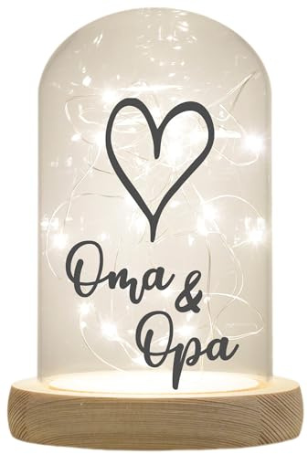 WB wohn trends LED-Glaskuppel, Oma & Opa Herz, 16,5x11cm, Glasglocke mit LED-Licht und Holz-Fuß LED-Laterne LED-Lampe mit Text Spruch