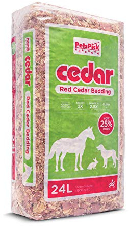 PETSPICK Red Cedar Pet Bedding for Dogs and Horses, 24L