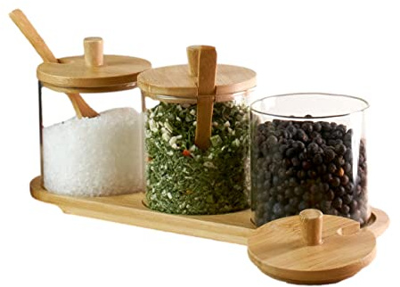 gouveo 3er Set Vorrats- & Serviergläser 350 ml (0,35 l) Gewürzgläser 350 ml auf Tablett mit Bambusdeckel & Bambuslöffel, Borosilikatglas für Gewürze, Tee, Kaffee, Zucker