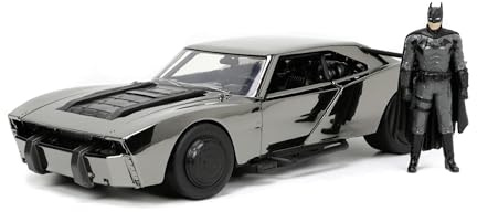 Jada Toys DC Batmobil aus dem Film „The Batman“ von 2022 mit Batman Figur - Spielzeug-Set aus Auto (19 cm) und Actionfigur (6 cm) für Fans, Sammler und Kinder ab 8 Jahre