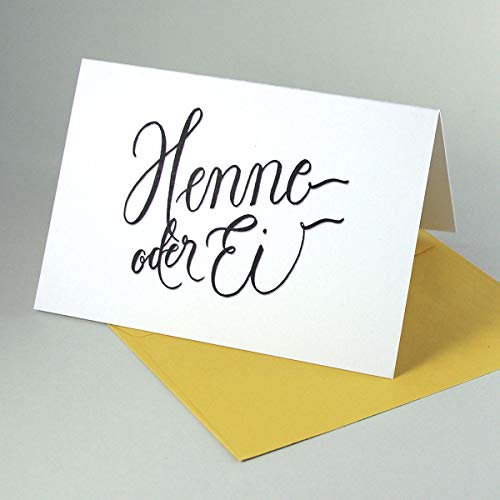 Recycling-Osterkarte mit Gedicht von Eduard Mörike: Henne oder Ei - mit tollem Handlettering von Sandra Brezina, Klappkarte mit einfachem, ockerfarbenem Recycling-Umschlag