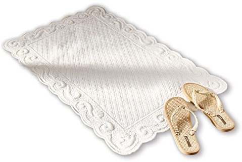 Loberon Badematte Svikola, kunstvolle Stickerei, wellenförmige Kanten, Zeitlose Eleganz, Badezimmerteppich, Badtextilien, Badvorleger, Baumwolle, weiß