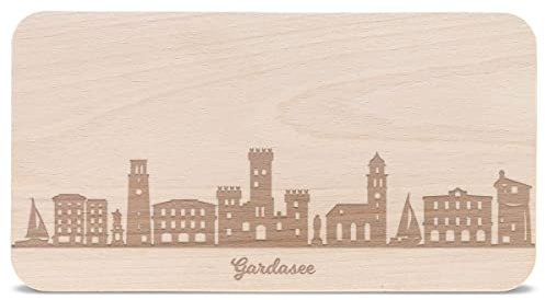 GRAVURZEILE Frühstücksbrettchen mit Gravur - Skyline Gardasee - Holz Schneidebrett Vesperbrett Brotzeitbrett - Geschenk für Gardasee Stadtverliebte - Ideal auch als Souvenir