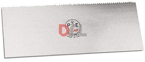 Raschiatore Per Intonaco In Acciaio Temperato Lucido. Dentato A Sega. Spessore Lama 0,7 Mm.