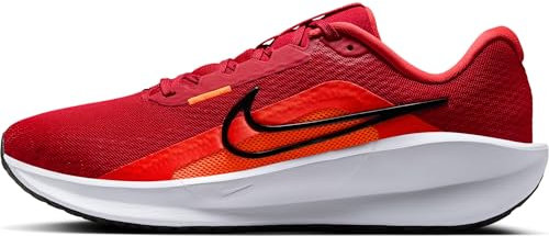 NIKE Herren Downshifter 13 Sneaker, Gym Red/Black-Lt Crimson-Hyper Crimson, 44.5 EU