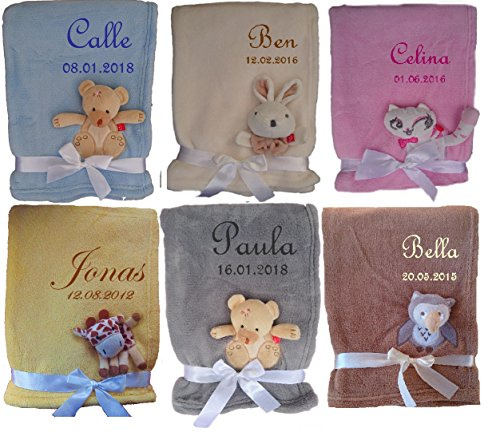 Babydecke mit Namen und süßer 3d Appliaktion SUPER KUSCHLIG (gelb Giraffe)