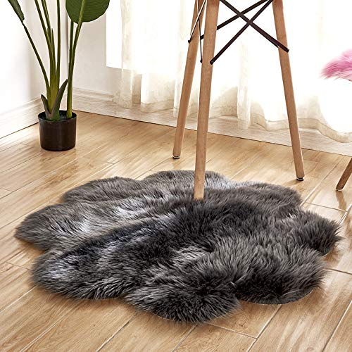 YUGWNN Dunkelgrau Fellteppich Kunstfell Teppich Bettvorleger Fell,Schafsfell Fell füR StüHle,BlüTendurchmesser 90cm/35,4in