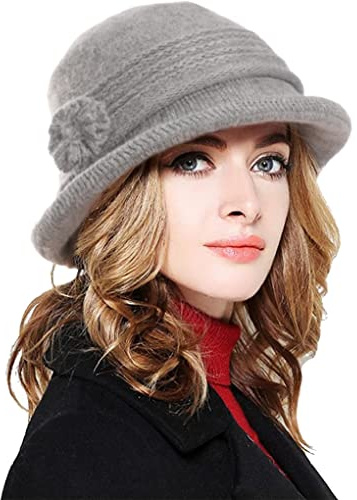 Joligiao Damen Hut Winter Fischerhut Wolle Baskenmütze Vintage Barette Stricken Hüte Warme Wintermütze Kunstpelz Fellmütze Cloche Bucket Hut mit Blumendetail Weiche Breite Krempe,Beige,One Size