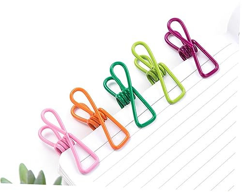 OFFSCH Lot de 70 Pinces Multi-usages pour Couettes en Métal Robuste Idéales pour Sécher Les Vêtements Les sous-vêtements Les Chaussettes Les Tapis Les Serviettes Couleur Aléatoire