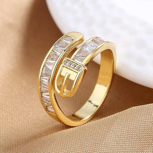CUSIOALQQ 14K guldpläterat bröllopsband förlovningsring 925 sterling silver vit kubisk zirkon bältesspänne ring kvinnors öppning justerbart uttalande staplingsring guld