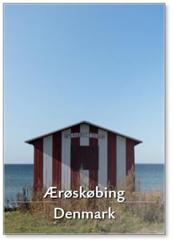 Rotes und gestreiftes Strandhaus in Ærøskøbing auf der Insel Ærø oder Aroe in Dänemark, Umkleideraum/Hütte/Hütte heißt Vandhytten oder Wasserhütte, Kühlschrankmagnet