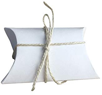 ccHuDE 50 Stück Kraftpapier-Kissenboxen, Süßigkeiten-Geschenkboxen, mit Jute-Schnur für Weihnachten, Party, Gastgeschenk, Weiß
