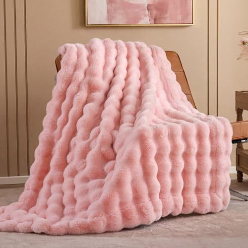 Smoofy Faux Fur Throw Blanket for Couch - Blush Pink Super Soft Cozy Bubble Blanket, Fluffy Plush Fuzzy Throw for Sofa & Bed, Thick Lightweight Warm Blanket, Luxury Aesthetic Gift for Women 50x60