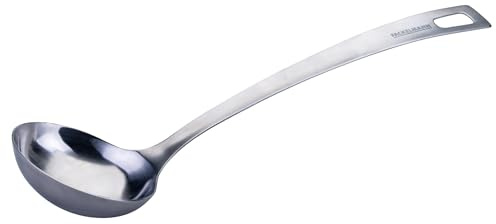 Fackelmann Cucharón Essential de acero inoxidable, perfecto para salsas, con ojal para colgar, apto para lavavajillas, color plateado