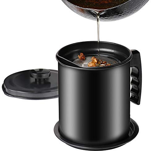 Cambom - Recipiente para grasa de tocino con colador de malla fina, 1.3 L/5.2 tazas, lata de aceite de cocina de hierro con bandeja extraíble para almacenamiento de grasa de cocina