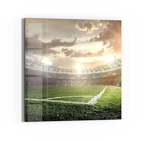 DEQORI Glasbild Echtglas | Motiv Rasenecke im Stadion | quadratisch einteilig 50x50 cm | schöne Dekoration | Wandbild für Wohnzimmer, Schlafzimmer, Flur & Küche | moderne Wanddeko