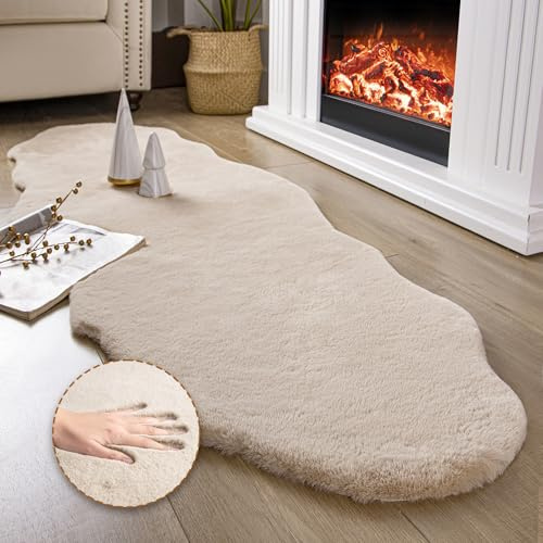 Ashler Faux Fur Rug, Ultra Soft Faux Rabbit Fur, Beige Area Rugs, 2 x 6 Feet, Machine Washable Nursery Decor Throw Rugs for Bedroom, Kids Room, Living Room