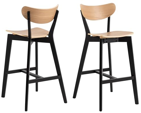 AC Design Furniture Roxanne Barhocker 2er Set mit Sitz aus Eichenfurnier und Schwarzen Holzbeinen, Hochstuhl im Modernen Retro Stil, Bar Möbel, Küchenmöbel, B: 45 x H: 105 x T: 49 cm