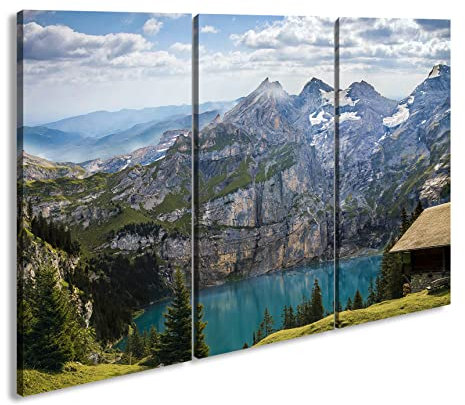 deyoli Leinwandbild Holzhaus mit Aussicht auf einen atemberaubenden Berg, rustikal Format: 120x80cm (3Teilig) XXL Kunstdruck Bild auf Holzrahmen/Wandbild/Wohnzimmer Dekoration