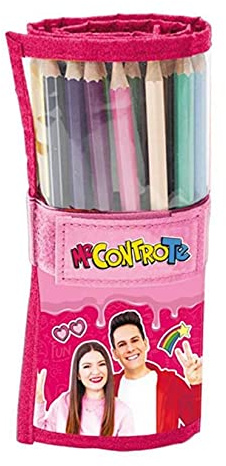 Astuccio rotolo 25 pastelli Me contro Te fucsia + Omaggio portachiave con paillettes + Penna Glitterata + Segnalibro