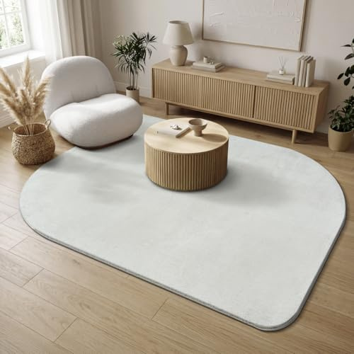 the carpet Lina Shape Teppich, Kunstfell, Flauschiger Teppich, Anti-Rutsch Unterseite, Waschbar, Super Soft, Creme, 160 x 220 cm