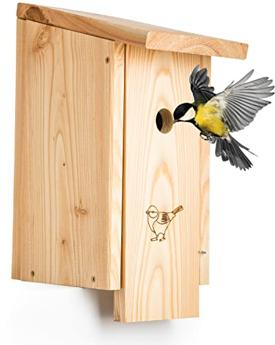 Woid Herz Premium Nistkasten Natur (N28) für Rotschwänzchen und Meisen - aus extrem witterungsbeständigen 18mm starken bayrischem Lerchenholz, Vogelhaus für kleine Meisenarten mit 28mm Einflugloch