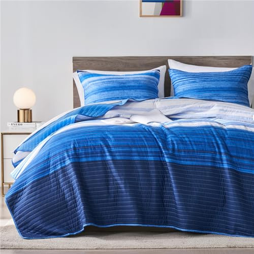 KAKIJUMN Full/Queen Quilt Bedding Set, White and Blue Patchwork Striped Quilt Set, 2 Pieces Soft Lightweight Bedspread Coverlet Set with 1 Pillow Sham(Blue,Queen)