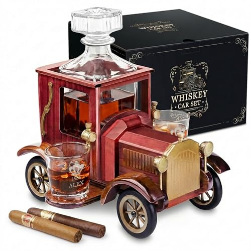 Maverton Caraffa in Auto di Legno, 2 Bicchieri Personalizzabili | Set Regalo Uomo Compleanno, Decanter 900ml e 2 Bicchieri Whisky 75 ml su Supporto, Idee Regali Uomo