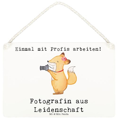 Mr. & Mrs. Panda Türschild Fotografin Leidenschaft DIN A6 - Geschenk, Fotografie, Beruf, Familie, Schild, Ausbildung, Holzschild, wandtafel, Küchenschild, Spruch