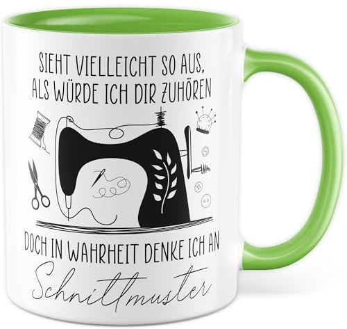 Schnittmuster Tasse mit Spruch - Sieht vielleicht so aus, als würde ich dir zuhören - Kaffeetasse aus Keramik 330ml - Schneiderin Nähen Näherin Nähmaschine Geschenkidee Kaffee-Becher