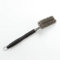 GQC Brosse de Nettoyage et grattoir pour Barbecue – Brosse métallique pour Barbecue – Nettoyeur de Grille en Acier Inoxydable de 46 cm – Accessoires et Outils de Barbecue sûrs pour