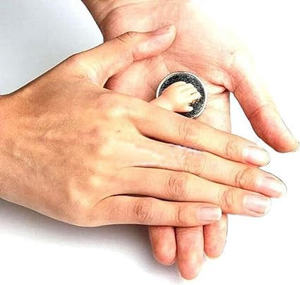 1Pc Little Hand Coin Disappeared Trick Toy Tools Close-Up Magic Show Props Stylish and Popular Joke Magic Coins Disappear Gimmicks Magic Kits and Accessories