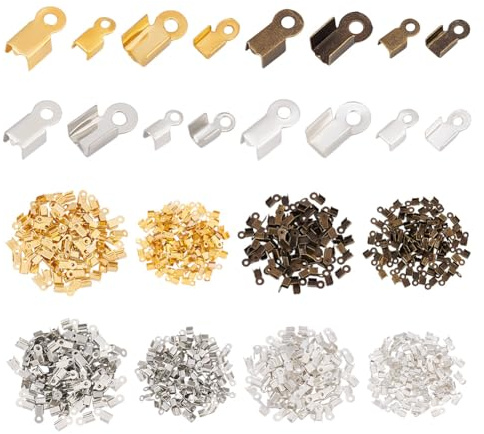 UNICRAFTALE 800 Stück 4 Farben Klappbare Crimp Enden Umklappbare Kordelenden 2 Größen Terminatoren Klemmenden Lederband Endverschlüsse Metallschmuckverbinder Für Armbänder
