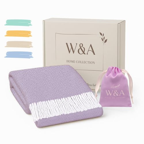 W&A Plaid en Coton Bouclé, Jeté de Canapé Décoratif, 130 x 170 cm, avec Boîte Cadeau et Sachet de Lavande Française (Lilas Tendre)