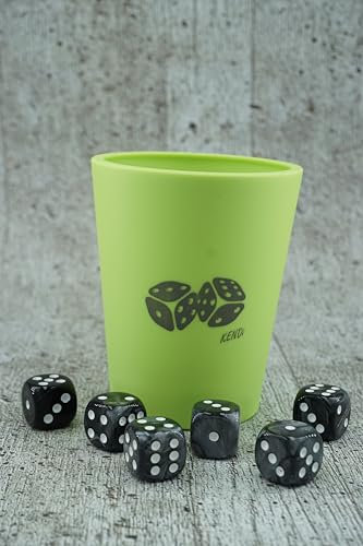 KENDi GAMES Würfelbecher aus Soft-Kunststoff – Apfelgrün – Print Good Luck – inkl. 6 Acryl-Würfel, Spielblock TOOSMASTER, Kurzanleitung & Wertetabelle – Würfelspiel-Set