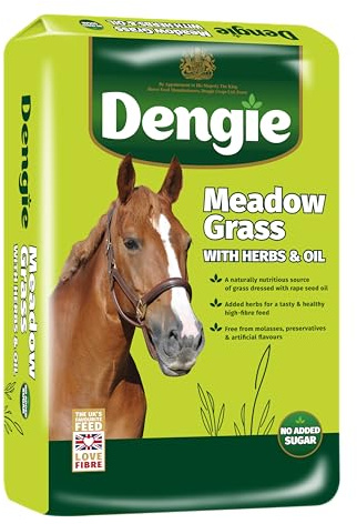 Dengie Meadow Grass with Herbs & Oil 15kg Conditioning Horse Feed - Soft Chaff for Fussy Horses - Molasses Free - Includes Tasty Herbs