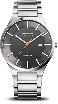BERING Herren Uhr Solar Movement - Solar Collection mit Titan und Saphirglas 15239-779