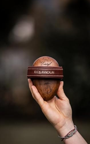 Equimour Personalisierbarer Massagestriegel – Hochwertige Holzbürste mit ergonomischem Griff für effektive Fellpflege und entspannende Massage | Ideales Pferdezubehör & Putzzeug für Pferde