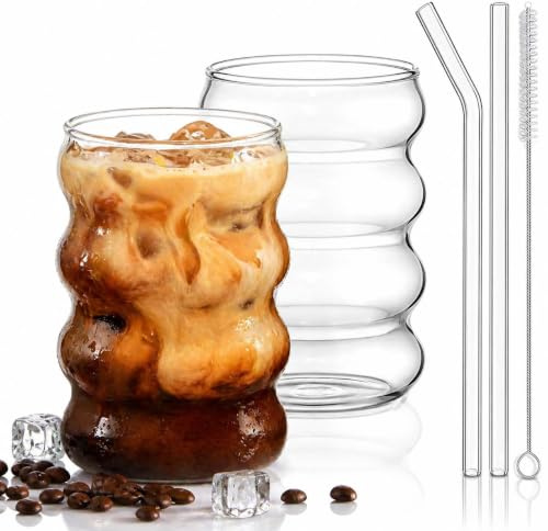 ALINK Set di 2 piccoli bicchieri scanalati da 350 ml, compatti, alti 9,9 cm, con cannucce in vetro e spazzola per la pulizia, bicchieri per acqua, cocktail per latte, soda
