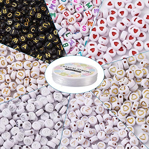 Cheriswelry Runde, flache Acrylperlen in Herzform mit Buchstaben von A bis Z, 1.700 Perlen, zur Schmuckherstellung