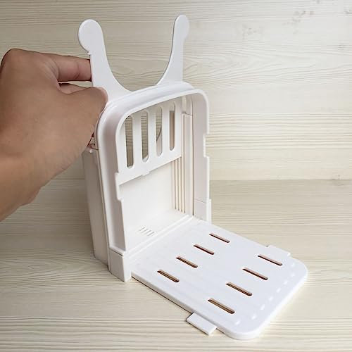 Bread Slicer for Homemade Bread, Adjustable Toast Slicer Toast Cutting Guide for Homemade Bread, Sandwich Bread Slicer, Plastic Bread Slicer Loaf for Slicing Bread Foldable Kitchen Baking Tools