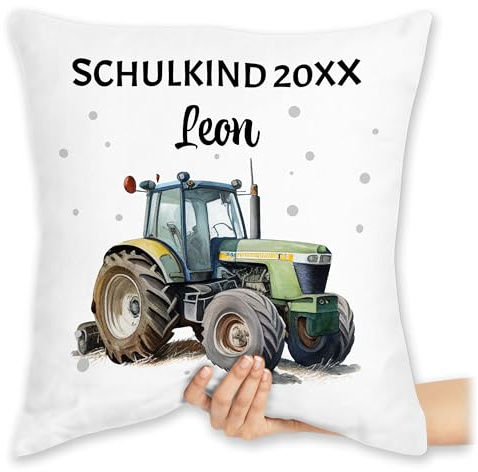 Kissen 40x40 Zierkissen - Einschulung Geschenk Traktor Schulkind Jahreszahl mit Name personalisiert I Trecker Geschenk Schulanfang I Schulbeginn - 40 x 40 cm - Weiß - schulanfänger Schule