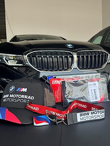 BMW Geschenkbox aus original Merchandise & Zubehör für Motorsport Fans (Geschenkset Motorrad 2023)