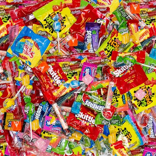 Bulk Candy Variety Pack 8 Pounds Assortment, Approx. 400 Pieces Individually Wrapped Fun Size Chewy And Hard Candy For Parties, Classrooms, Pinatas, Goodie Bags And Buffets