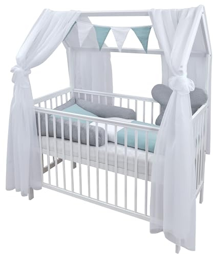 Generisch Baby Delux Babybett Komplett Set Hausbett 60x120 cm weiß Rausfallschutz Kinderbett Matratze Bettwäsche Deko Set (Chiffonhimmel, Grau Mint Musselin Waffelpique)