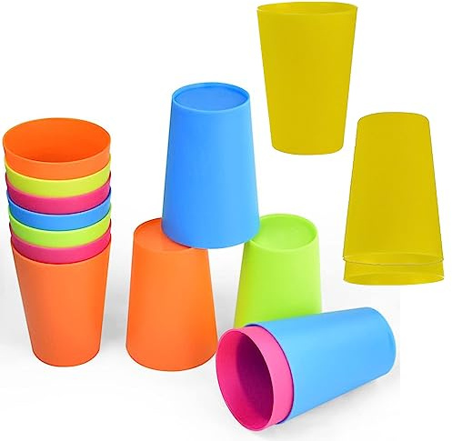 Farbige Kunststoff-Trinkbecher, 15 Stück, wiederverwendbar, stapelbar, Kunststoff, Kinderbecher, Wasserbecher, Getränke-Sets für Küche, Outdoor, Grillen, Reisen