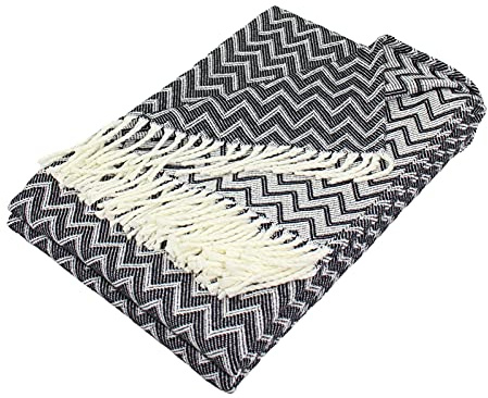 Moon Luxury Decke aus Baumwollmischung ca. 130x170 Kuscheldecke Zick-Zack Muster Tagesdecke mit Fransen leicht & kuschelig (weiß/schwarz)