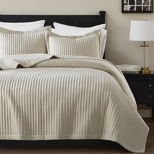 WDCOZY Beige King Size Quilt Set, Striped Pick Stitch Lightweight Bedspread, Soft Channel Farmhouse Rustic Coverlet, Spring Summer Thin Comforter, Country Bedding, 104x90 inches