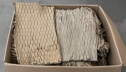Verpackungsmaterial/Füllmaterial/Packpolster/Pappschreder aus geschredderten Kartonagen, ideale Polstereigenschaften 10 kg, entspricht ca 100 Liter